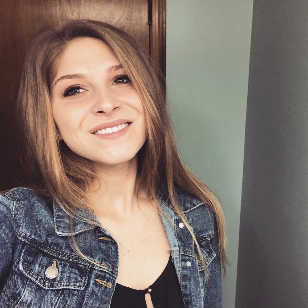 Meet your Posher, Katelyn